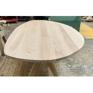 Pebble shaped Tops (L): Up to 3m (L) x 1400mm (W)